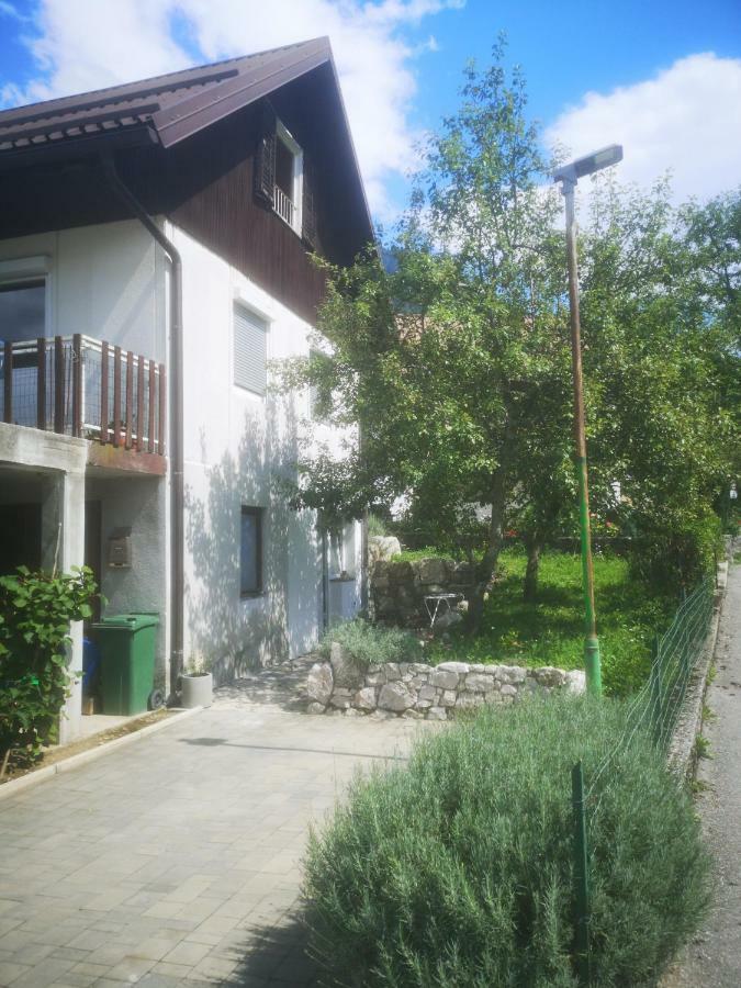 Studio Pod Hrusko Kobarid Exterior photo
